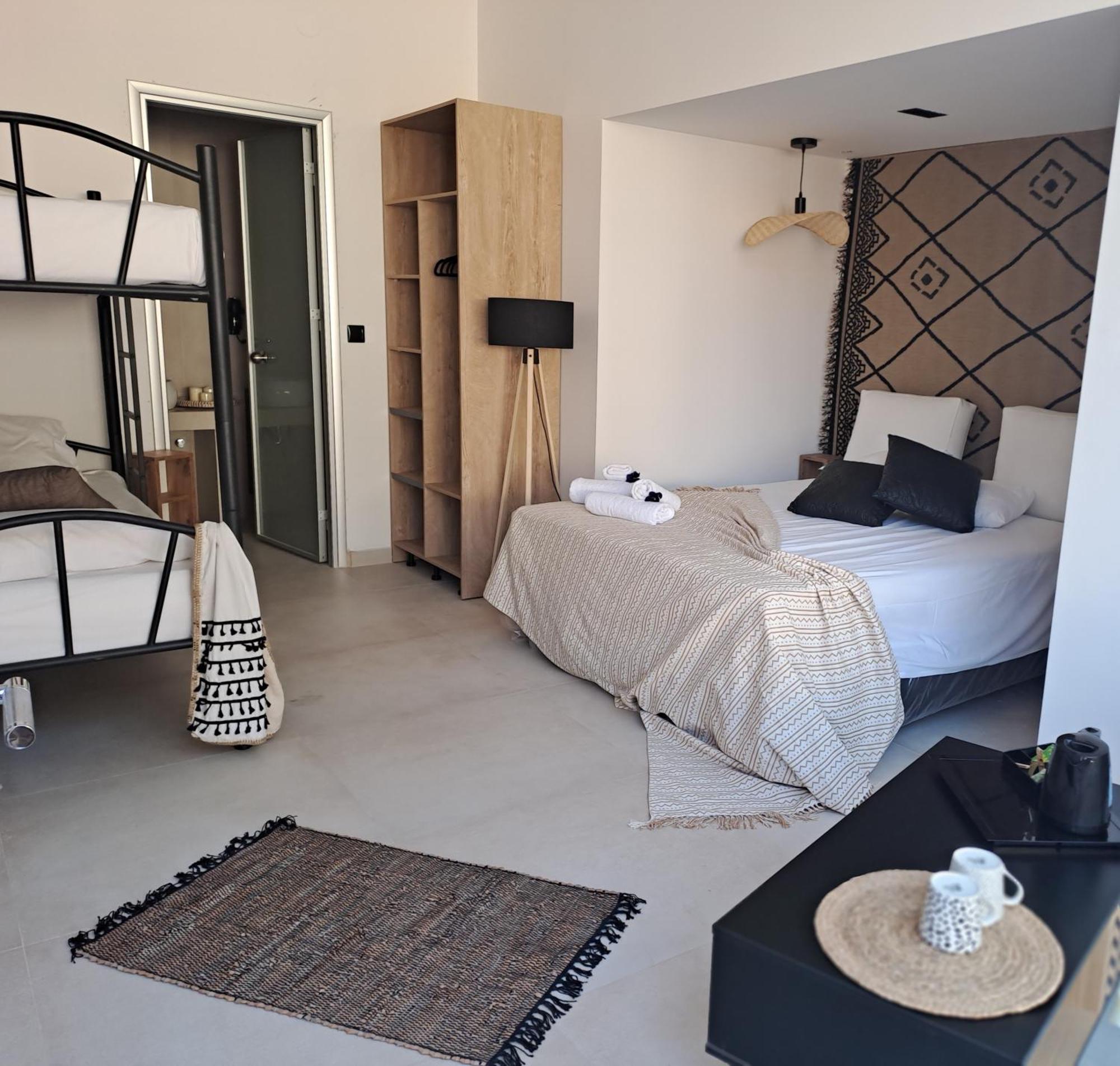 Beach Hotel Kapahi Pefkari Habitación foto